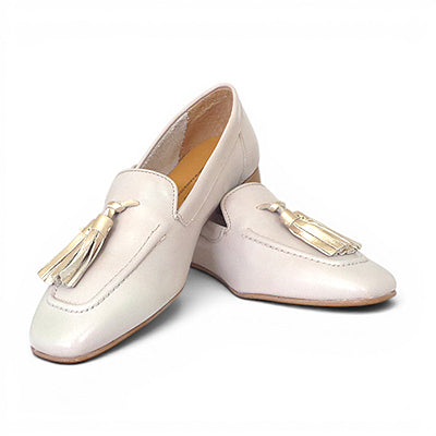 MOCASÍN BORLAS MUJER