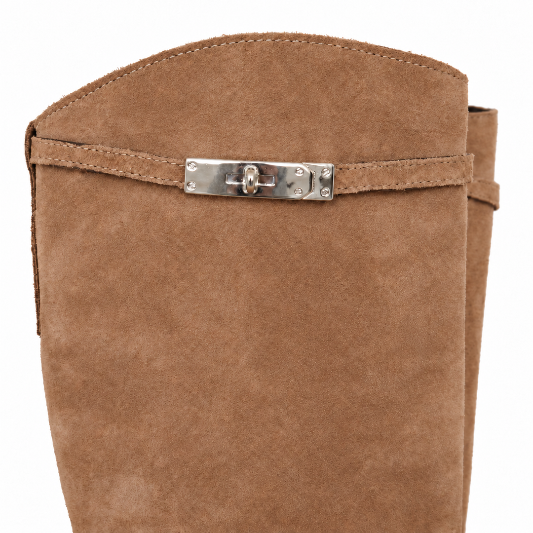 DUNKLER LEDERSTIEFEL FÜR DAMEN