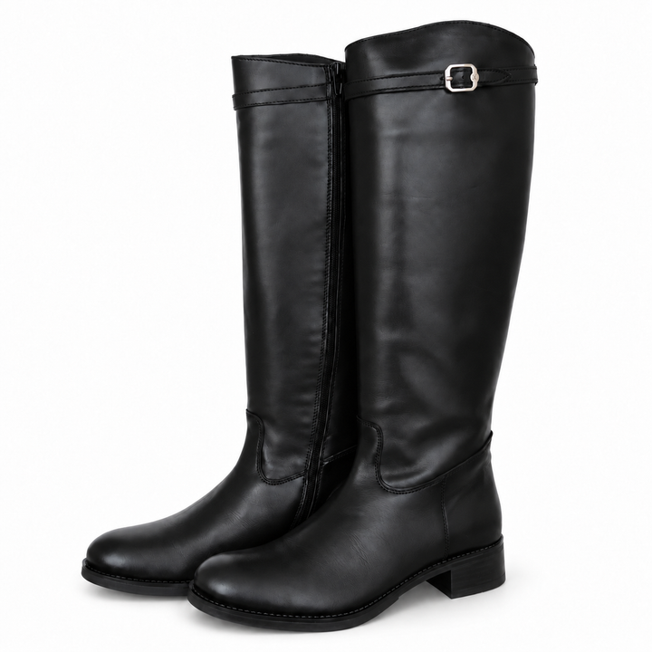 WOMEN'S BLACK LEATHER BOOT WITH BUCKLE